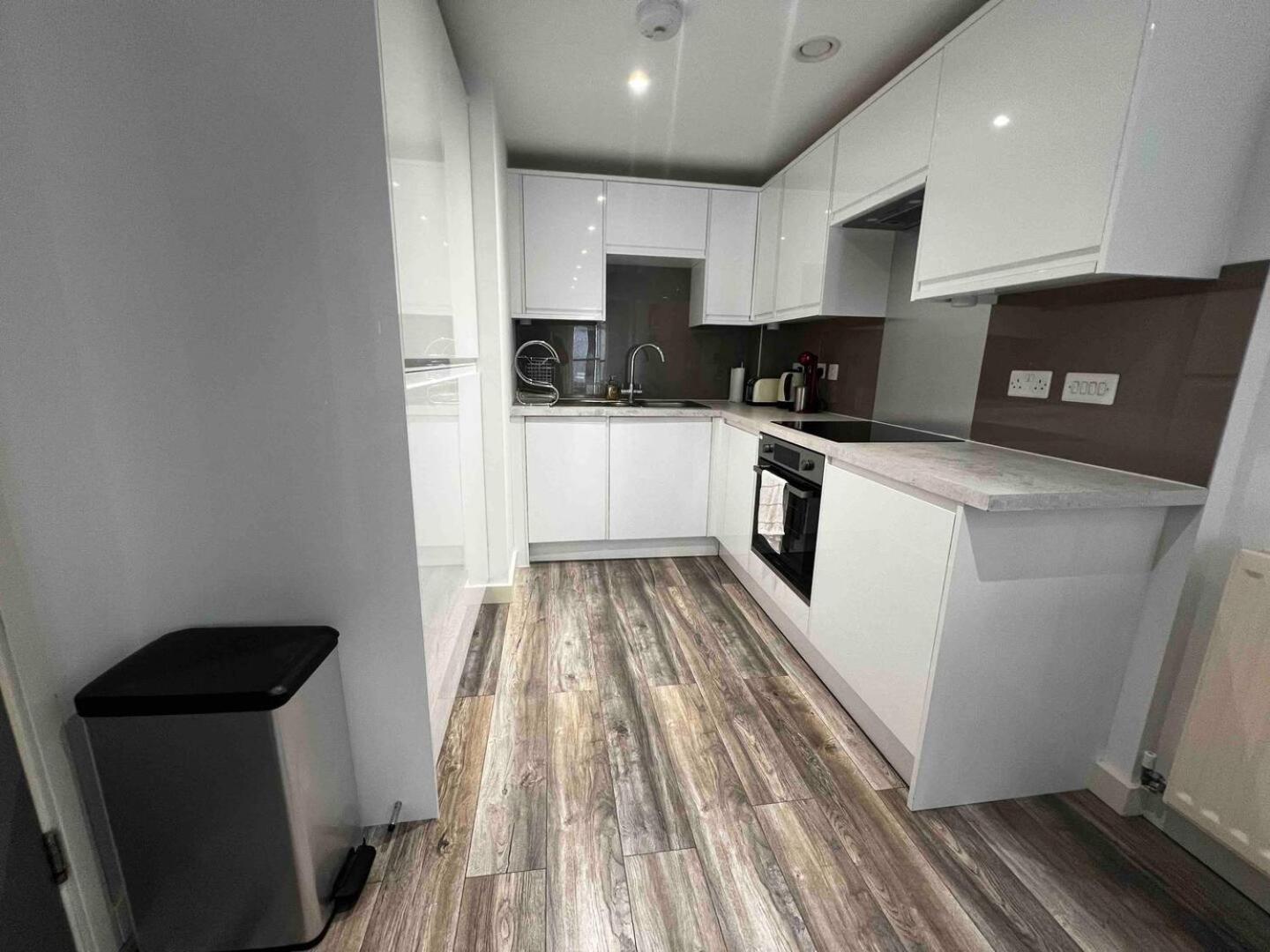 Apartament Stylish 1-Bed Flat With Sofa-Bed In Londyn Zewnętrze zdjęcie